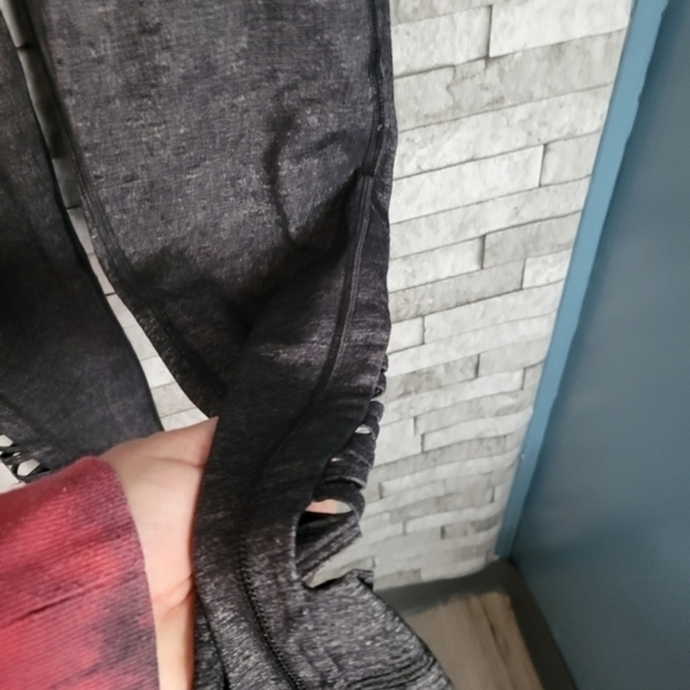 Athleta Size XS leggings ankle‎ cutouts - Picture 3 of 4